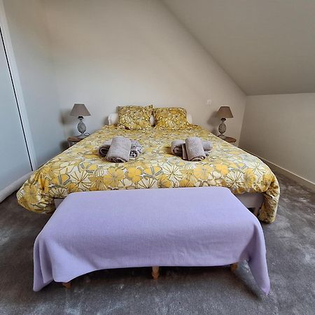 La Chambre Mademoiselle Causeuse Malville 외부 사진