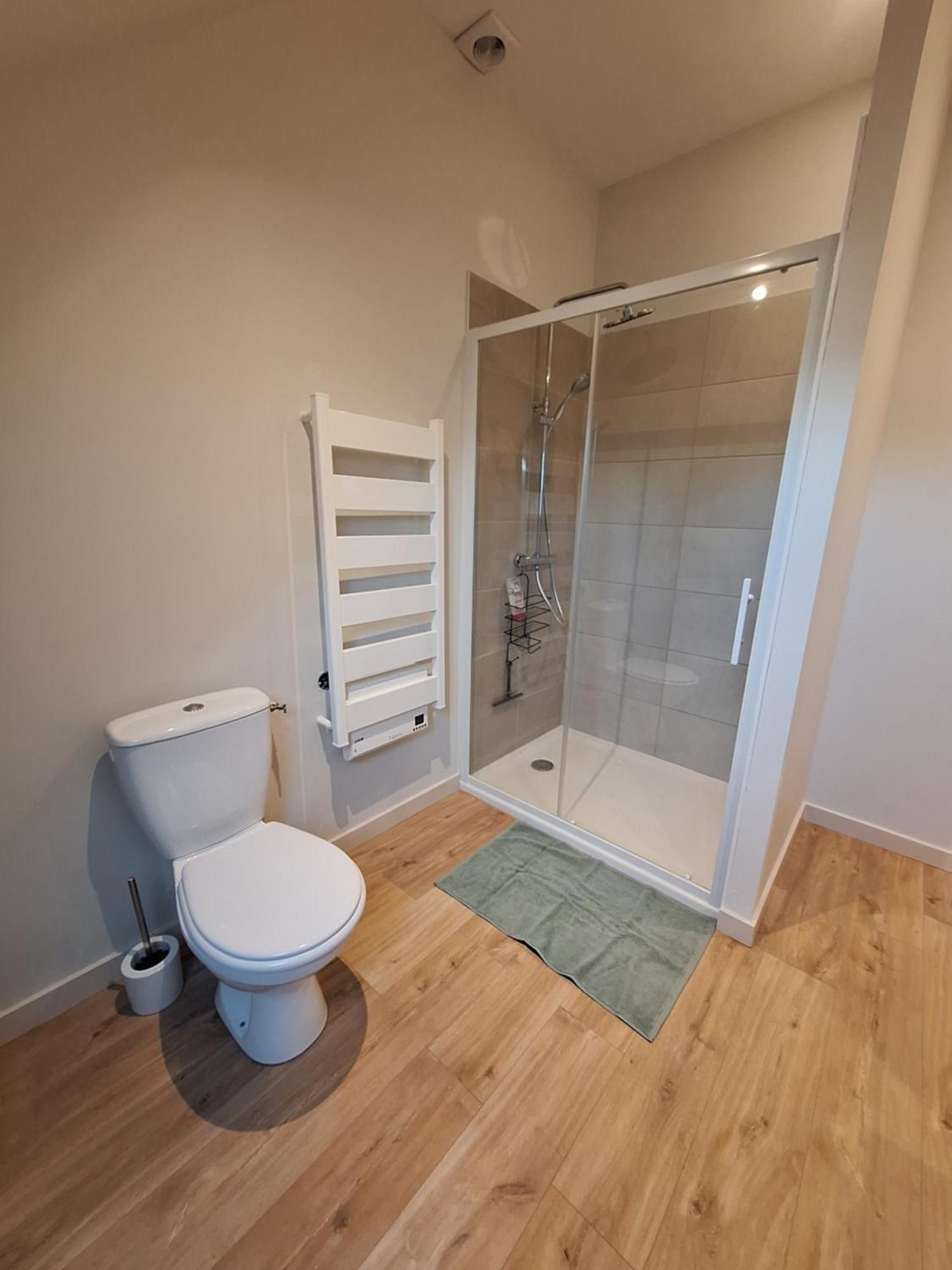 La Chambre Mademoiselle Causeuse Malville 외부 사진